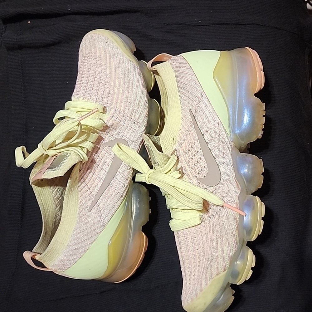 Nike vapormax sneakers